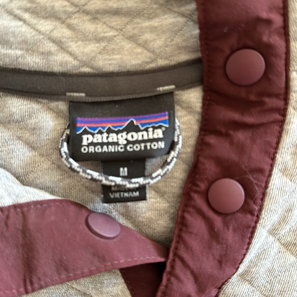 Patagonia Half Button Up - image 2